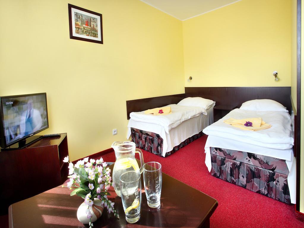 Hotel Milan Vopicka Hluboká nad Vltavou Værelse billede
